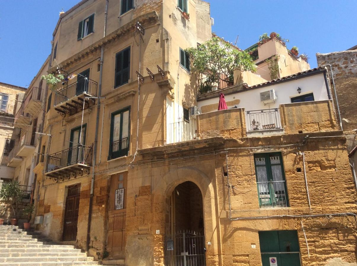 Charme In Centro - Tourist Rental Agrigento Exterior photo