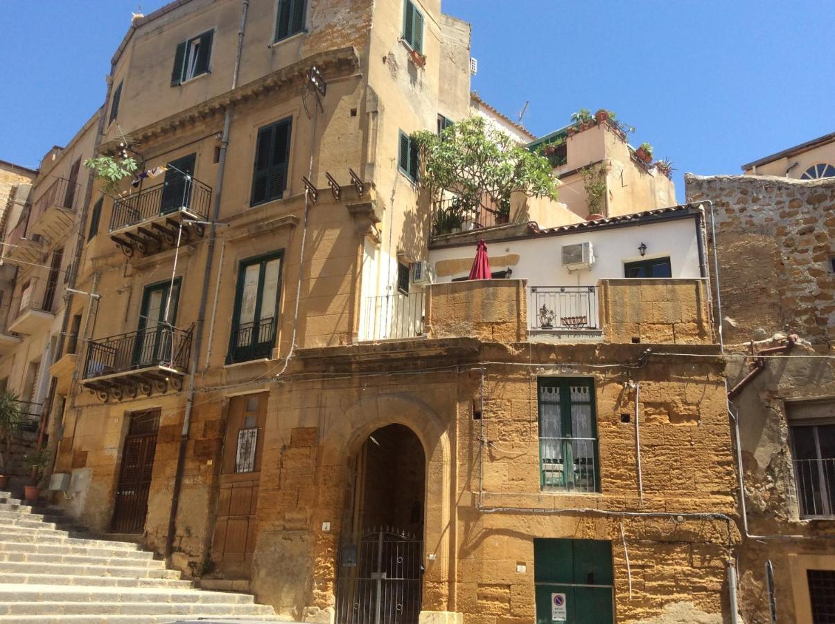 Charme In Centro - Tourist Rental Agrigento Exterior photo