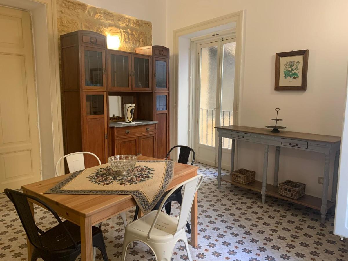 Charme In Centro - Tourist Rental Agrigento Exterior photo