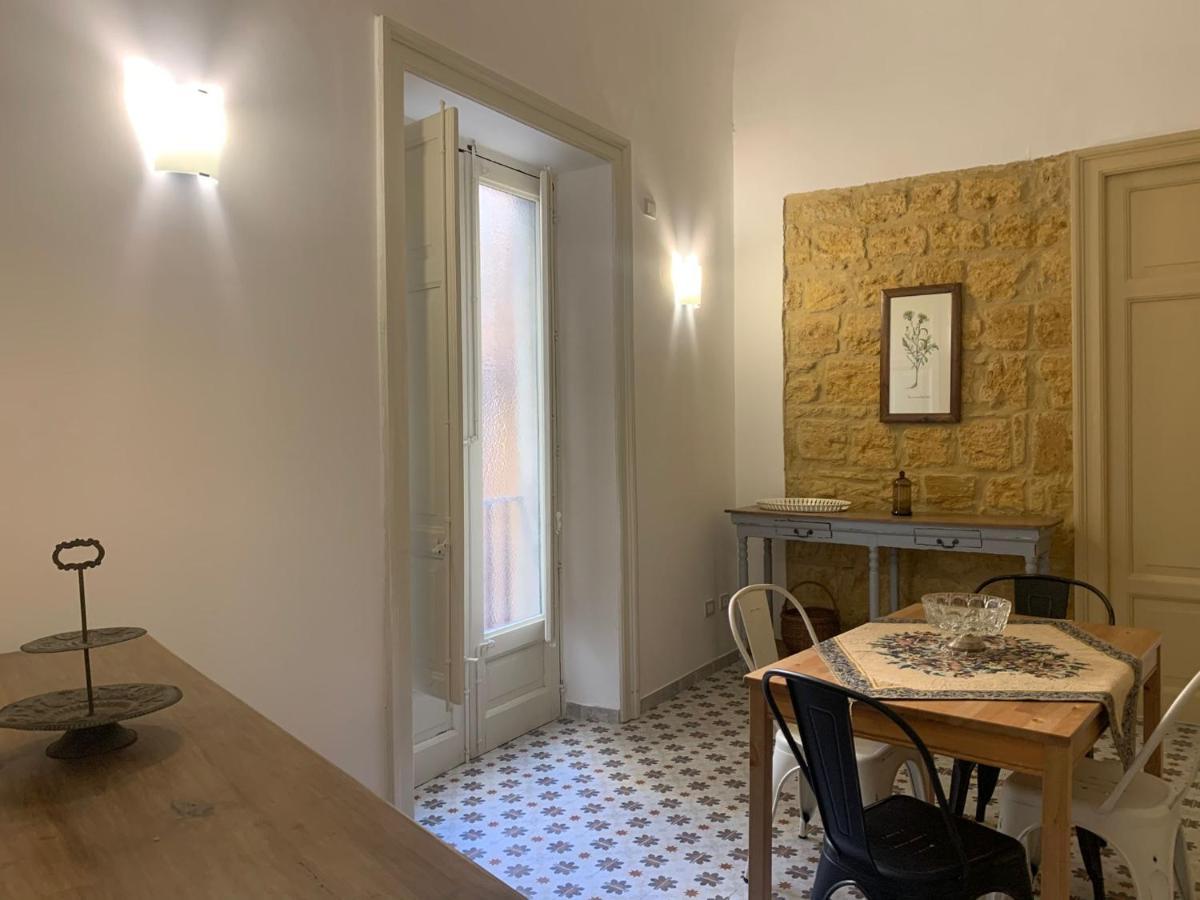Charme In Centro - Tourist Rental Agrigento Exterior photo