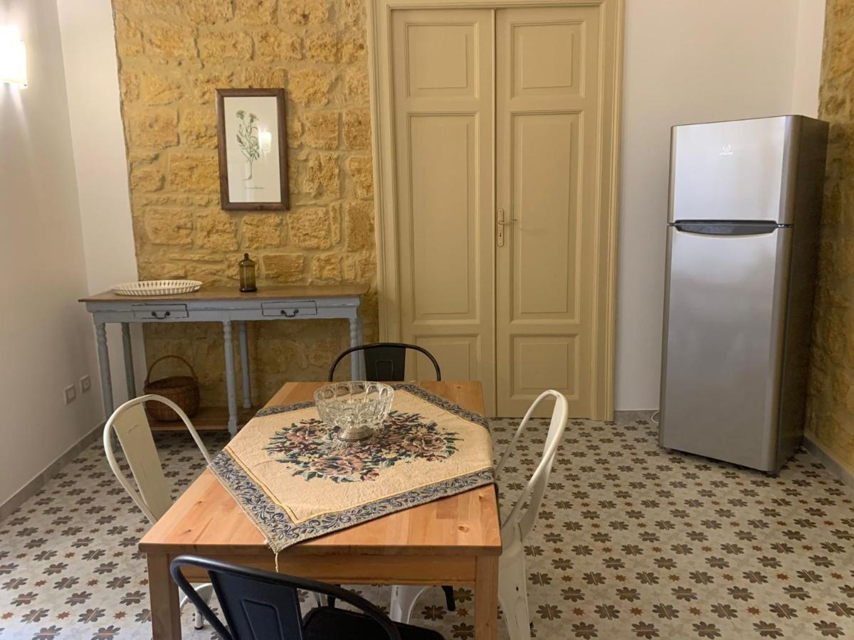 Charme In Centro - Tourist Rental Agrigento Exterior photo