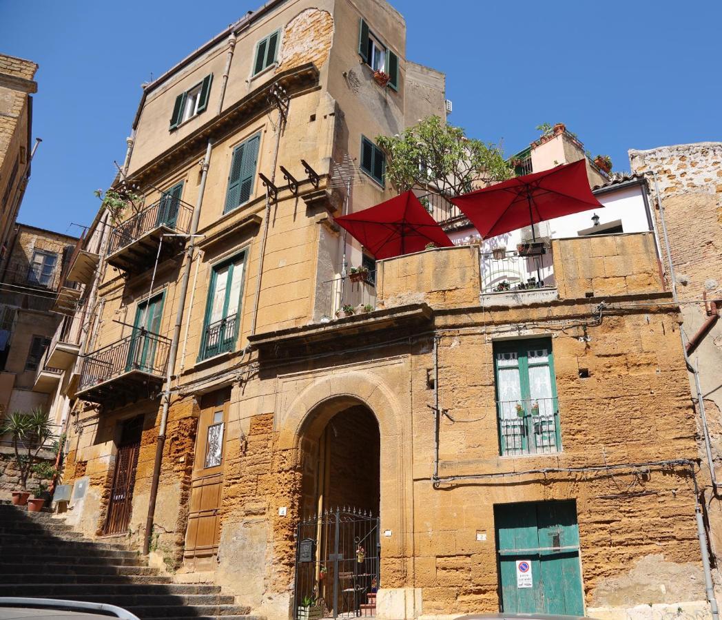 Charme In Centro - Tourist Rental Agrigento Exterior photo
