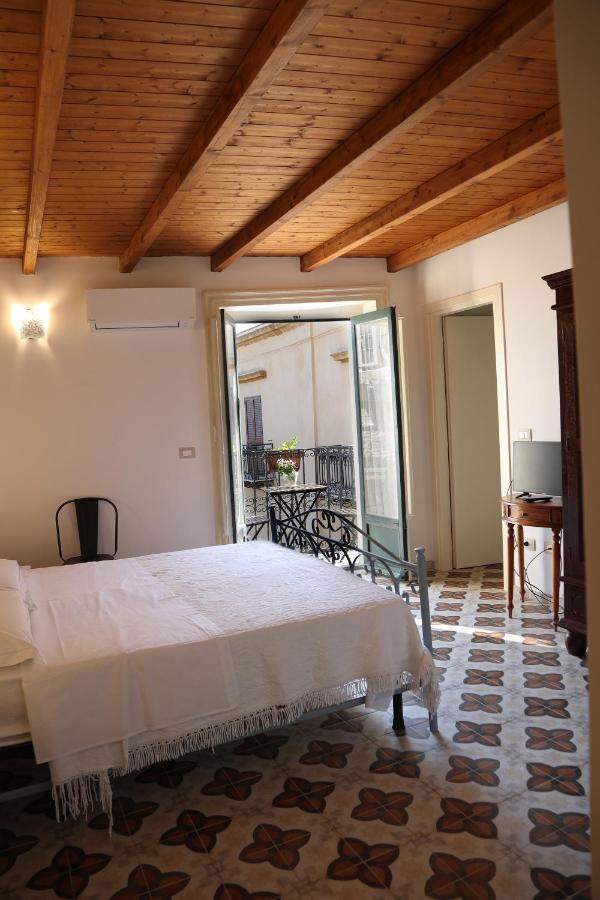 Charme In Centro - Tourist Rental Agrigento Exterior photo
