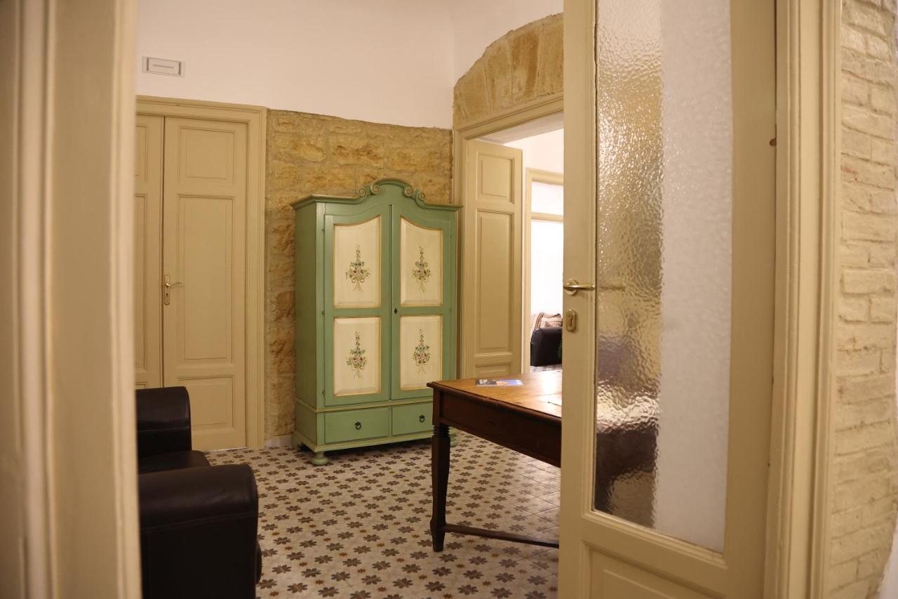 Charme In Centro - Tourist Rental Agrigento Exterior photo